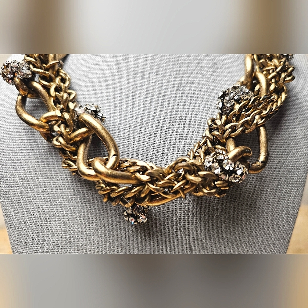 [J. CREW] Chunky Chain Link Crystal Bunches Heavy Statement Necklace - Picture 3 of 16